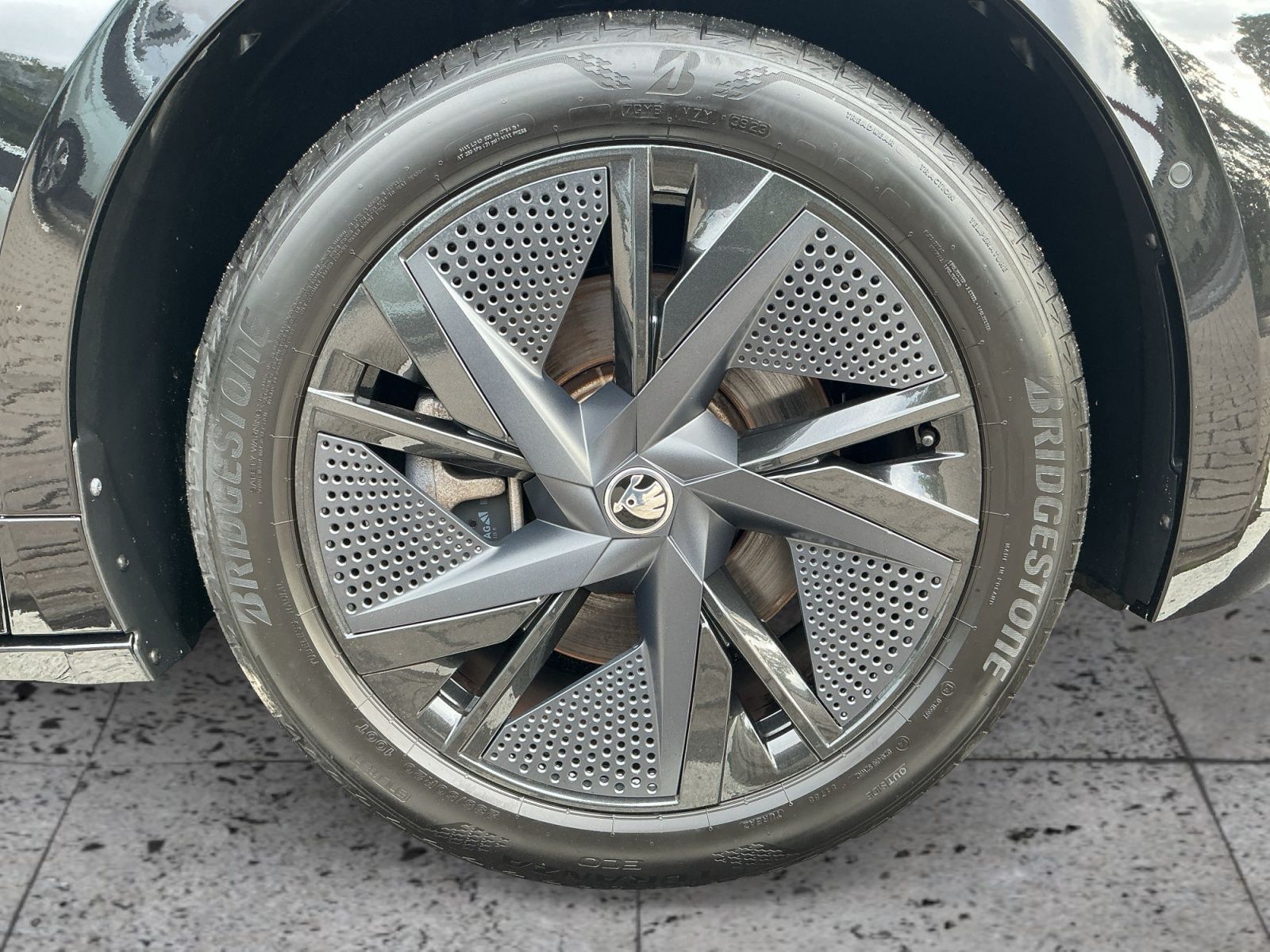 Skoda Enyaq - Bild 7