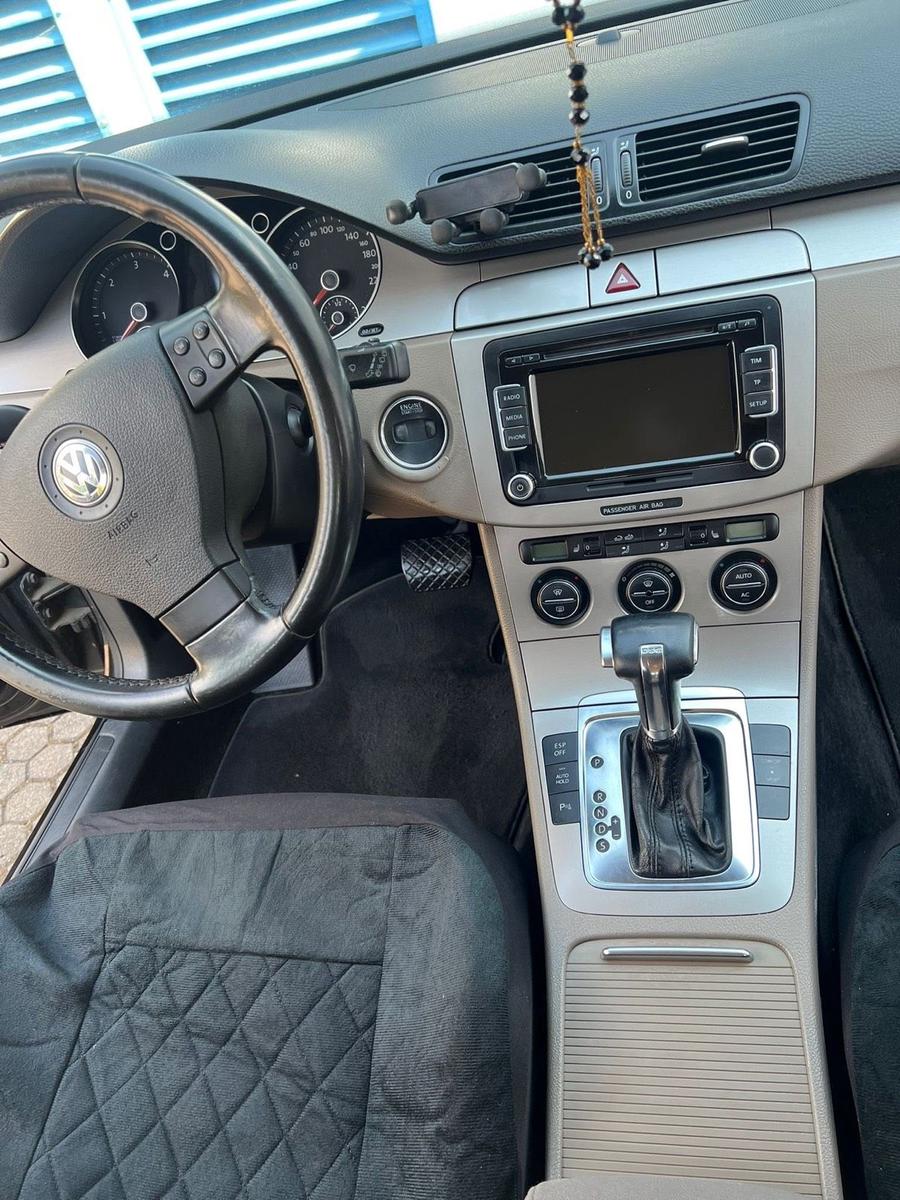 Volkswagen Passat 2009 — двигун 140 HP (103kW)