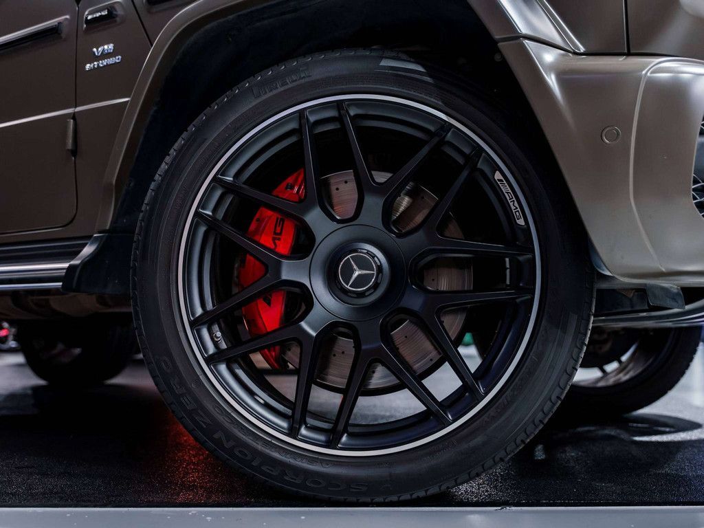 Mercedes-Benz G 63 AMG G 63 AMG - MANUFAKTUR Dark Olive Magno imagem 2