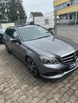 Mercedes-Benz E 220 BlueTEC T Edition Automatik - Mercedes-Benz E 220 Gebrauchtwagen in Nürnberg