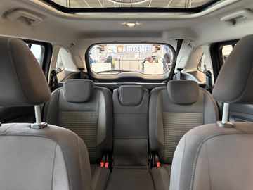 Ford Grand C-MAX Titanium *Pano*Navi*7Sitzer*