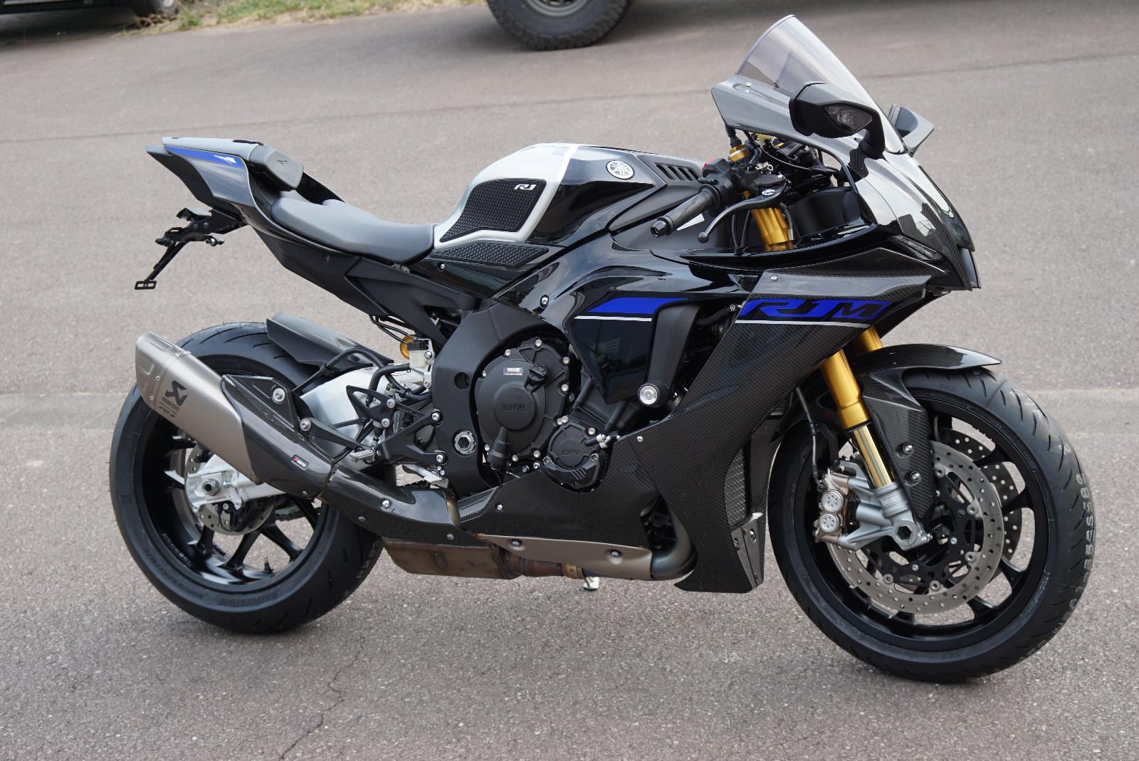 Yamaha YZF-R1M RN65, Öhlins, 2 Jahre Garantie, EXTRAS!