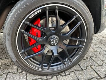 Fahrzeugabbildung Mercedes-Benz G 63 AMG G -Modell Station G 63 AMG NETTOVERKAUF