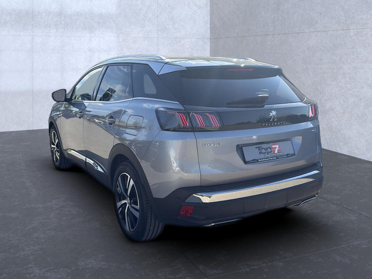 Peugeot 3008 Hybrid4 300 GT Bluetooth Navi LED Klima