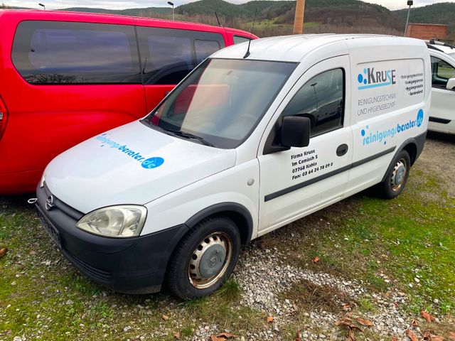 Opel Combo 1.3 CDTI ecoFLEX MOTOR LÄUFT (NOCH)