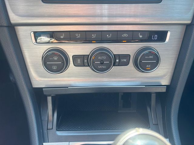 1.6 TDI *Panorama*Standheizung*Kamera*Navi*TOP*
