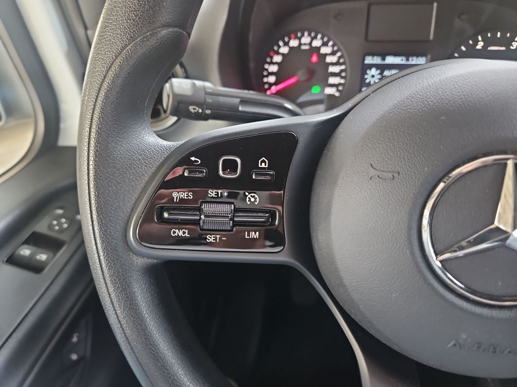 Fahrzeugabbildung Mercedes-Benz Sprinter 317 Koffer LBW 4.325 Navi RFK SHZ Klima