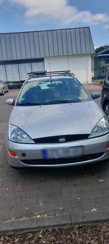 Ford 1 Jahr Tür Klima 170 tausend gefahren Schi... - Ford Focus aus 2001: Kombi