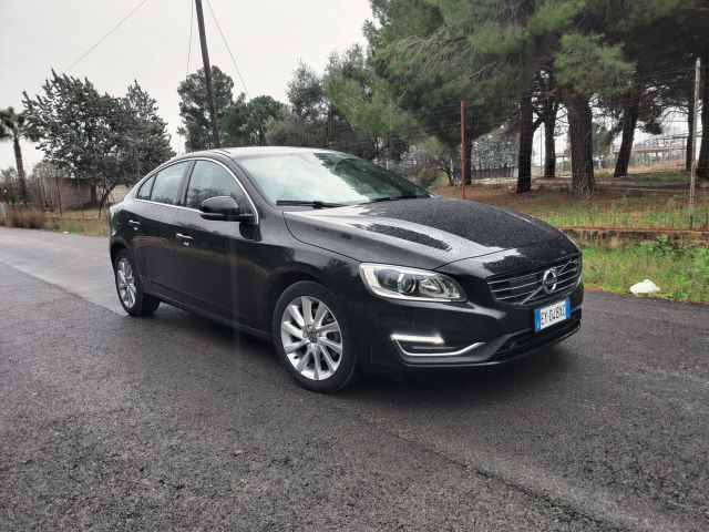 Volvo S60 D4 88 KW.Geartronic Summum km.140mila