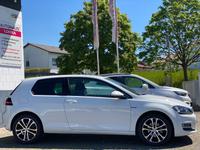 Volkswagen Golf VII Lim. 1.2 Lounge BMT