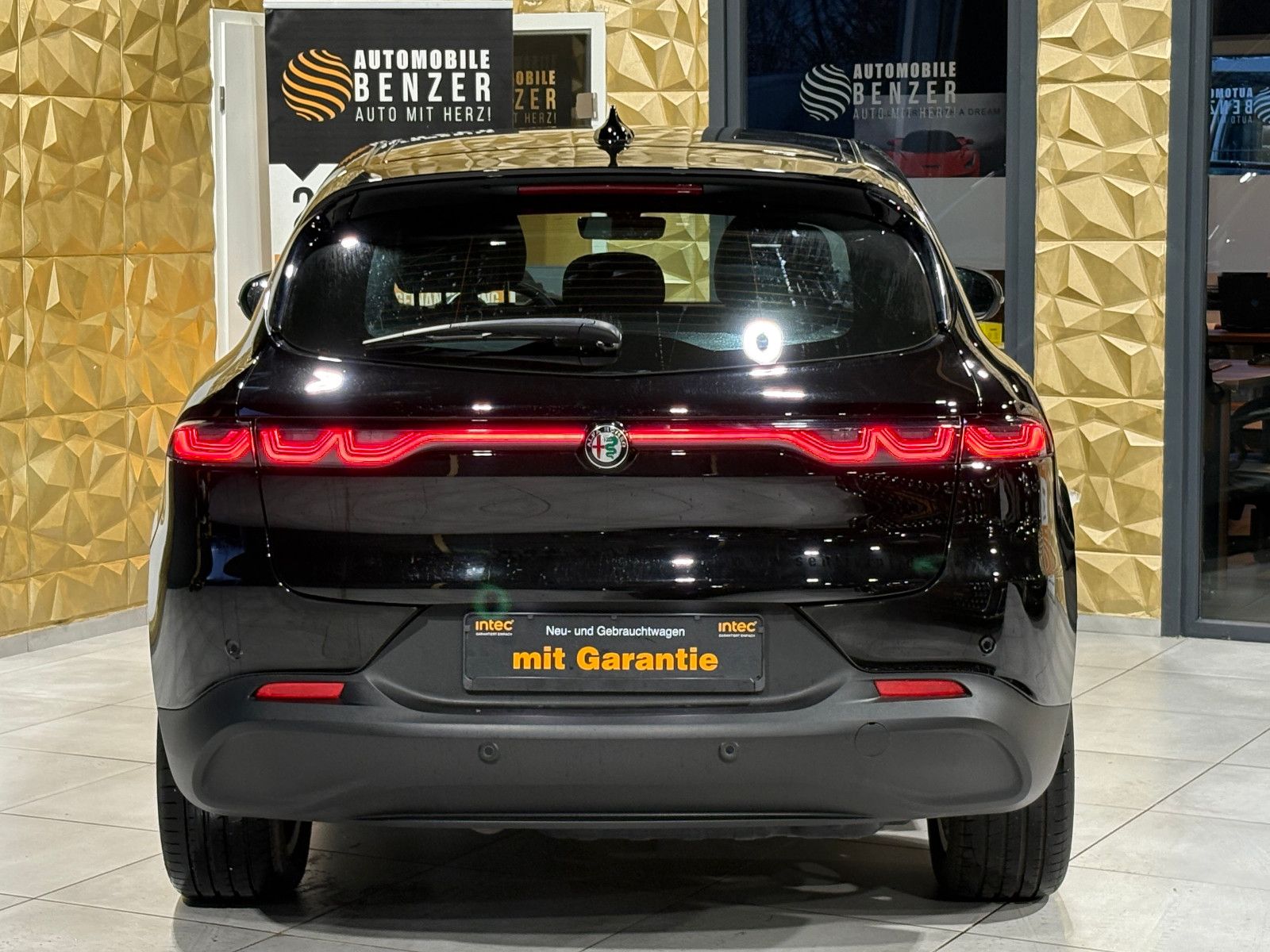 Fahrzeugabbildung Alfa Romeo Tonale Sprint/APPLE/NAVI/ACC/PDC/SPURHALTE/KLIMA