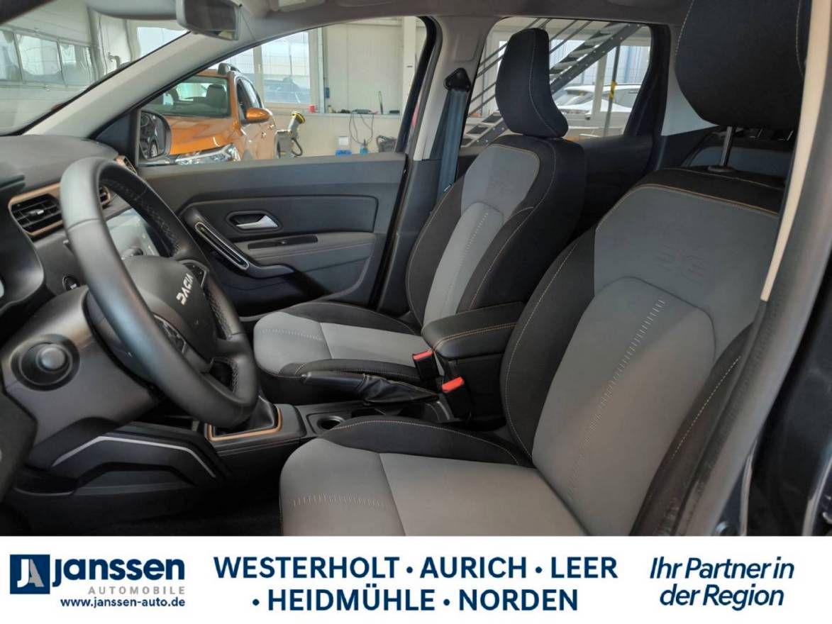 Fahrzeugabbildung Dacia DUSTER Extreme TCe 100 ECO-G