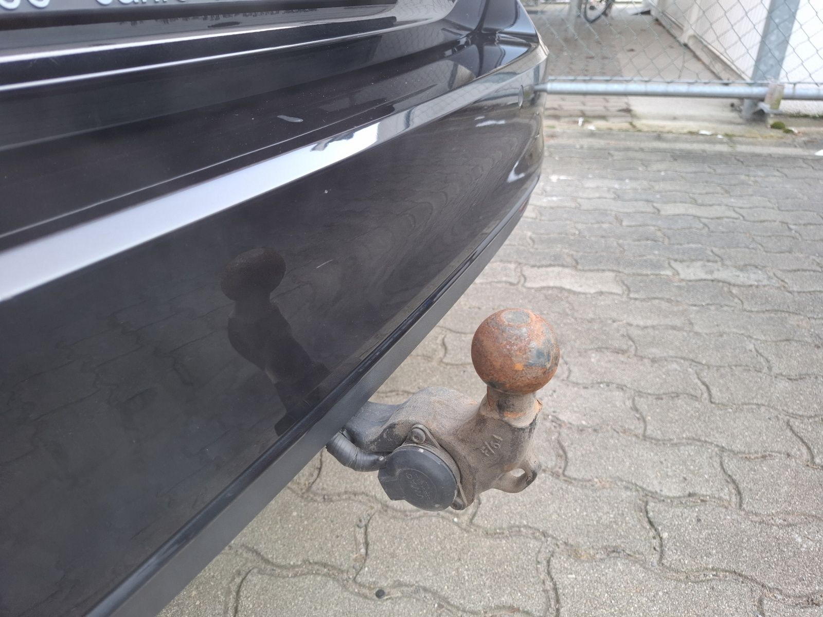 Fahrzeugabbildung Volkswagen Passat Variant TSI DSG AHK LED Navi ACC PDC SH L