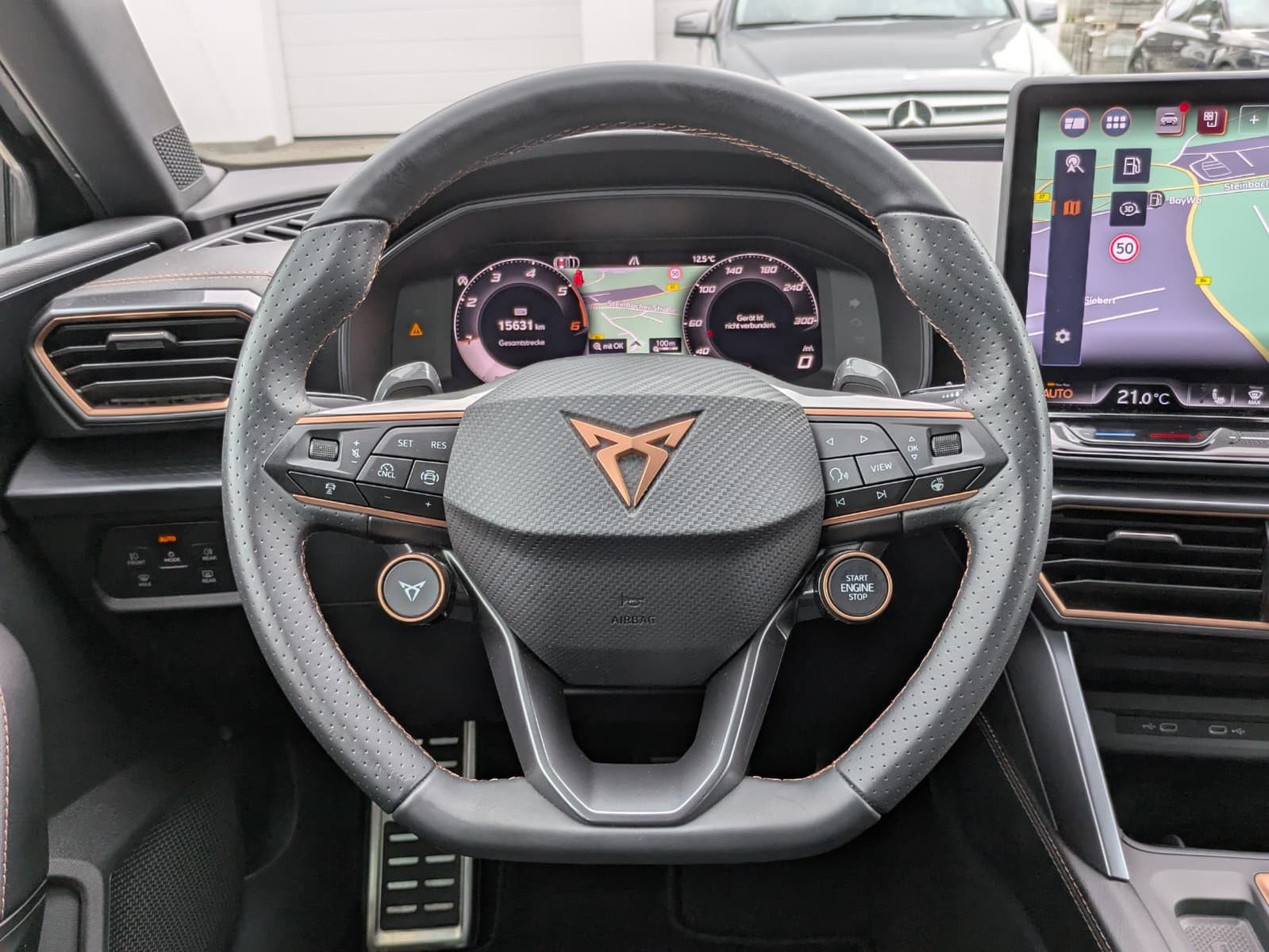 Fahrzeugabbildung CUPRA Leon 2.0 TDI MATRIX*Dinamica*Sennheiser*Int.DRIV