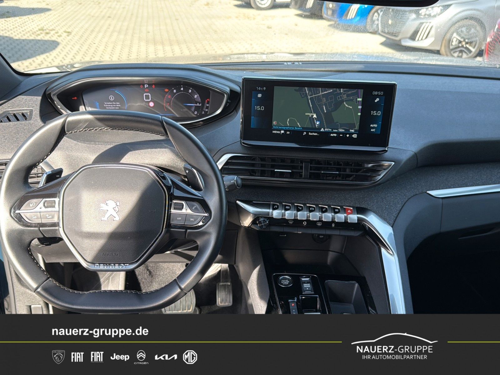 Fahrzeugabbildung Peugeot 5008 Allure Pack PureTech 130 EAT8 **5-Sitzer**