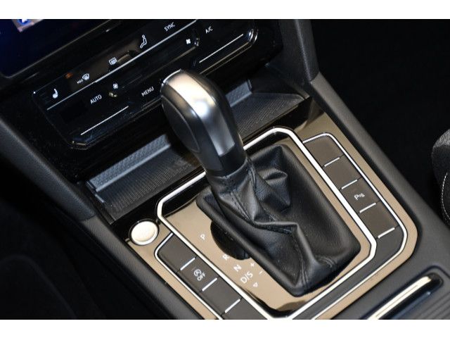 Volkswagen Passat Variant - Bild 6