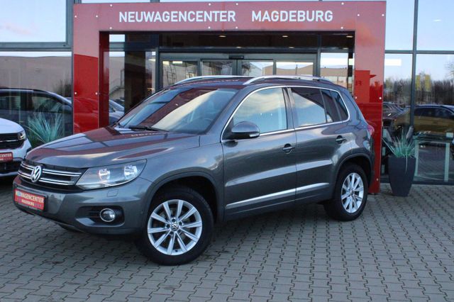 Volkswagen Tiguan 1.4 TSI 4MOTION*AHK*NAVI*TEMP*APP-CONNECT