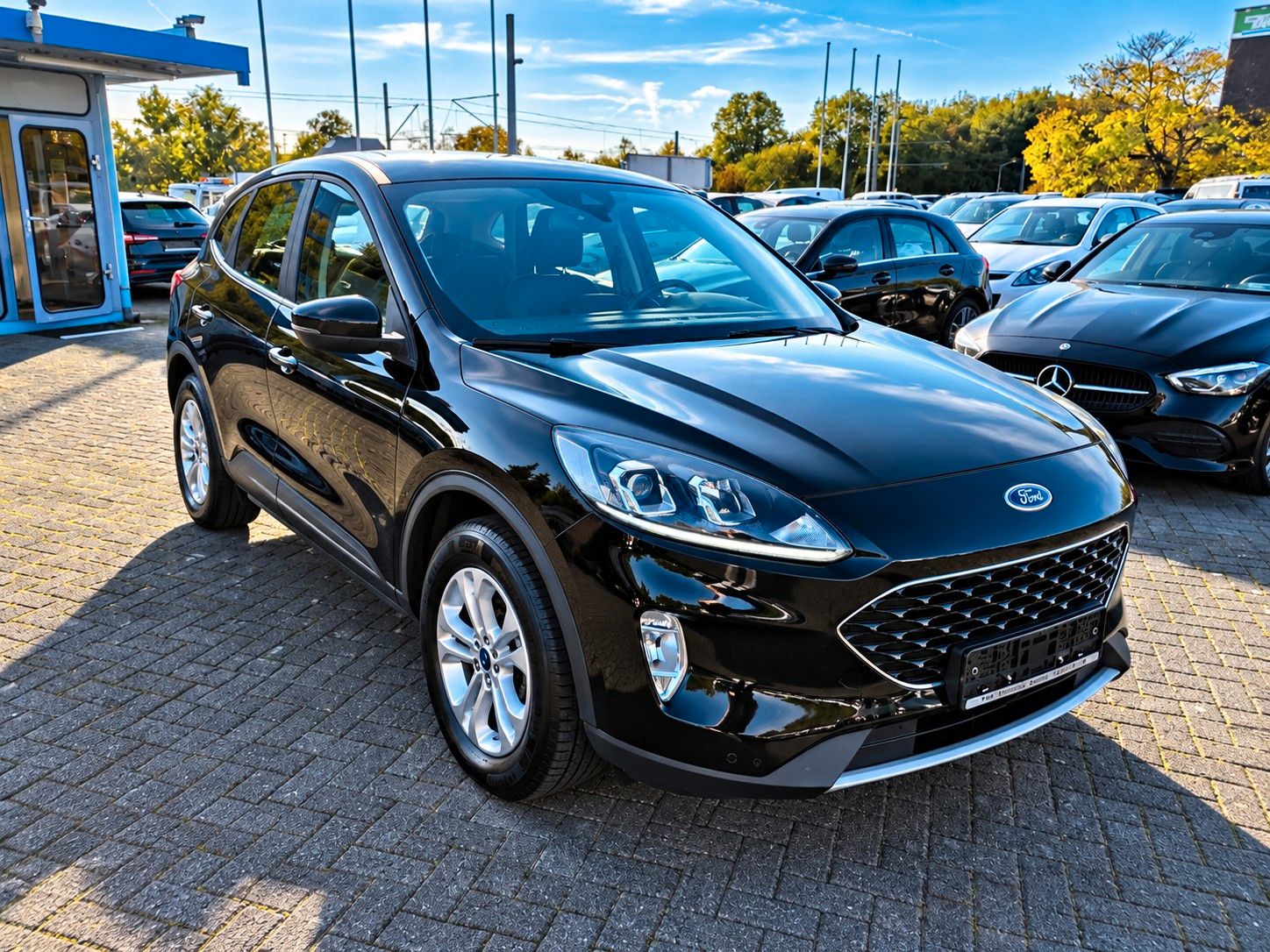 Ford Kuga Plug-In Hybrid Cool & Connect imagem 2
