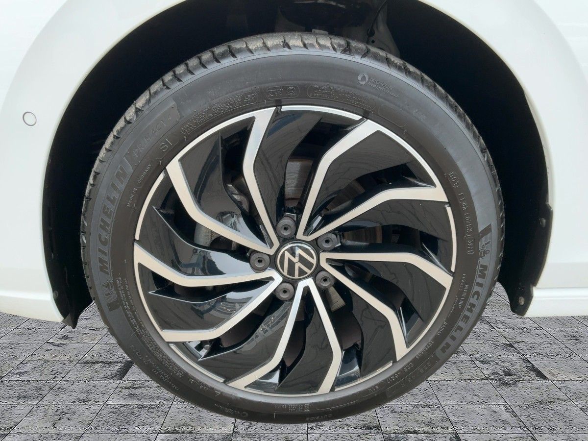 Volkswagen Golf - Bild 8