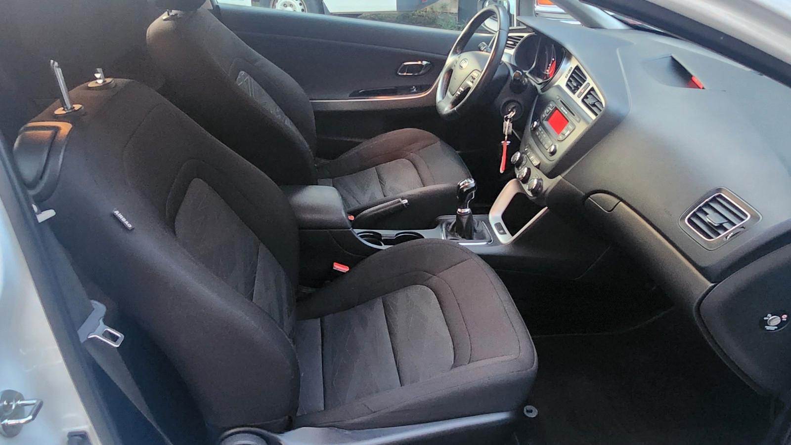 Kia ProCeed Edition 7*Emotion-Paket*HU/AU neu*1.Hand