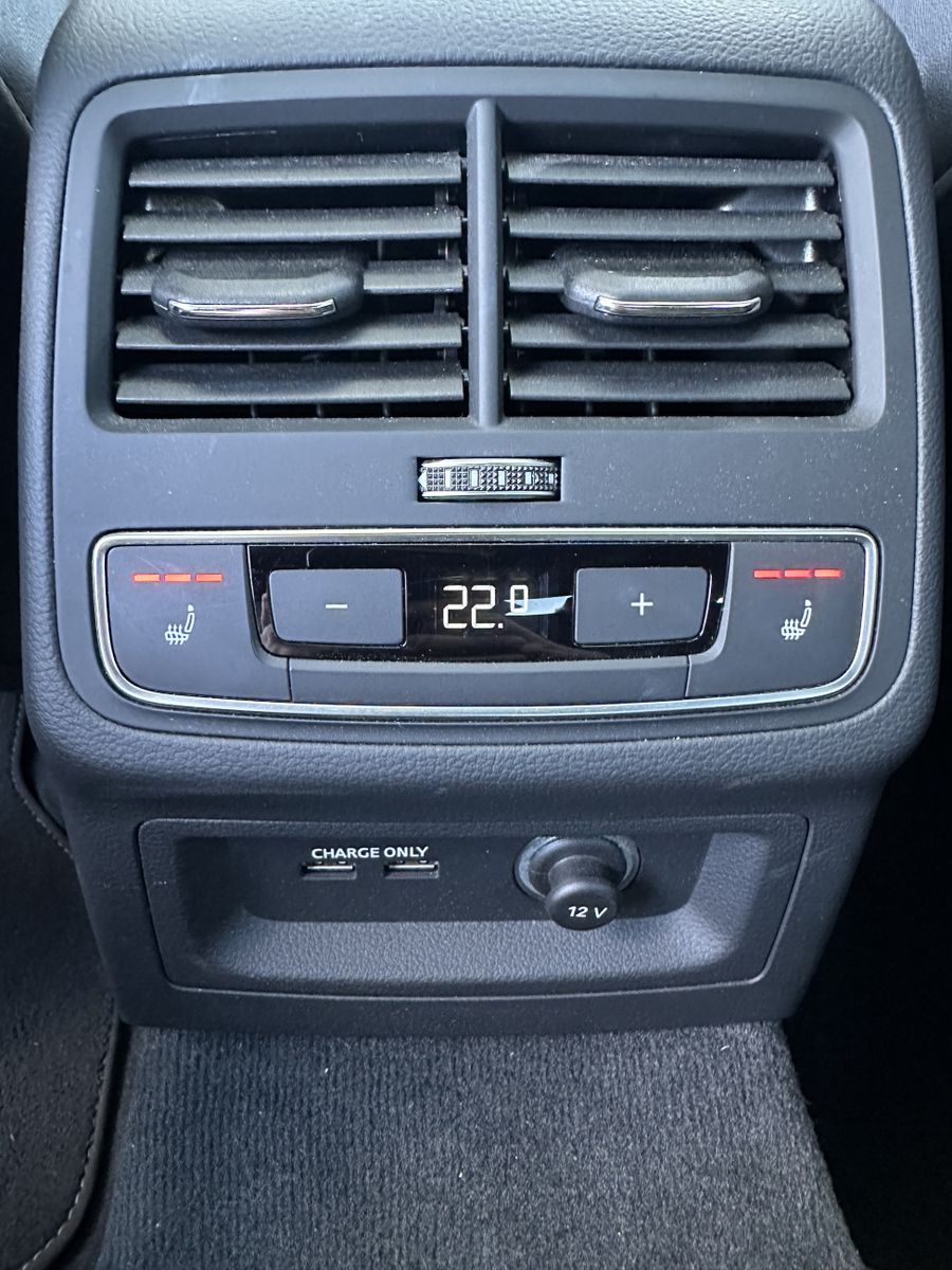 Fahrzeugabbildung Audi A5 SpB 50 TDI Qu S-Line NAV+LED+AHK+PANO+ACC+KAM