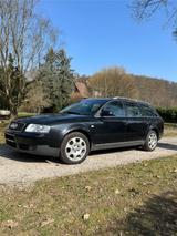Audi A6 2,4 V6 - Audi A6 aus 2002 mit Benzin-Antrieb: Kombi