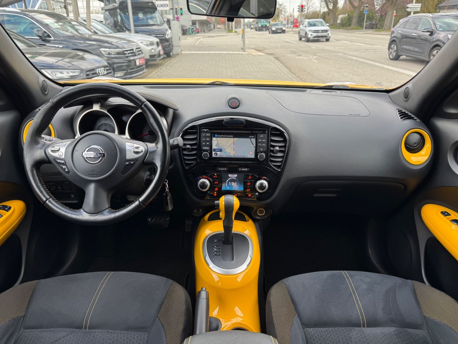 Juke*AHK*Temp*BT*Klimaaut.*Nav*Alcantara*Kamera*