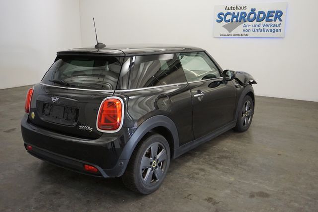 MINI Cooper SE 135kW Essential Trim Aut. *Navi*PDC*