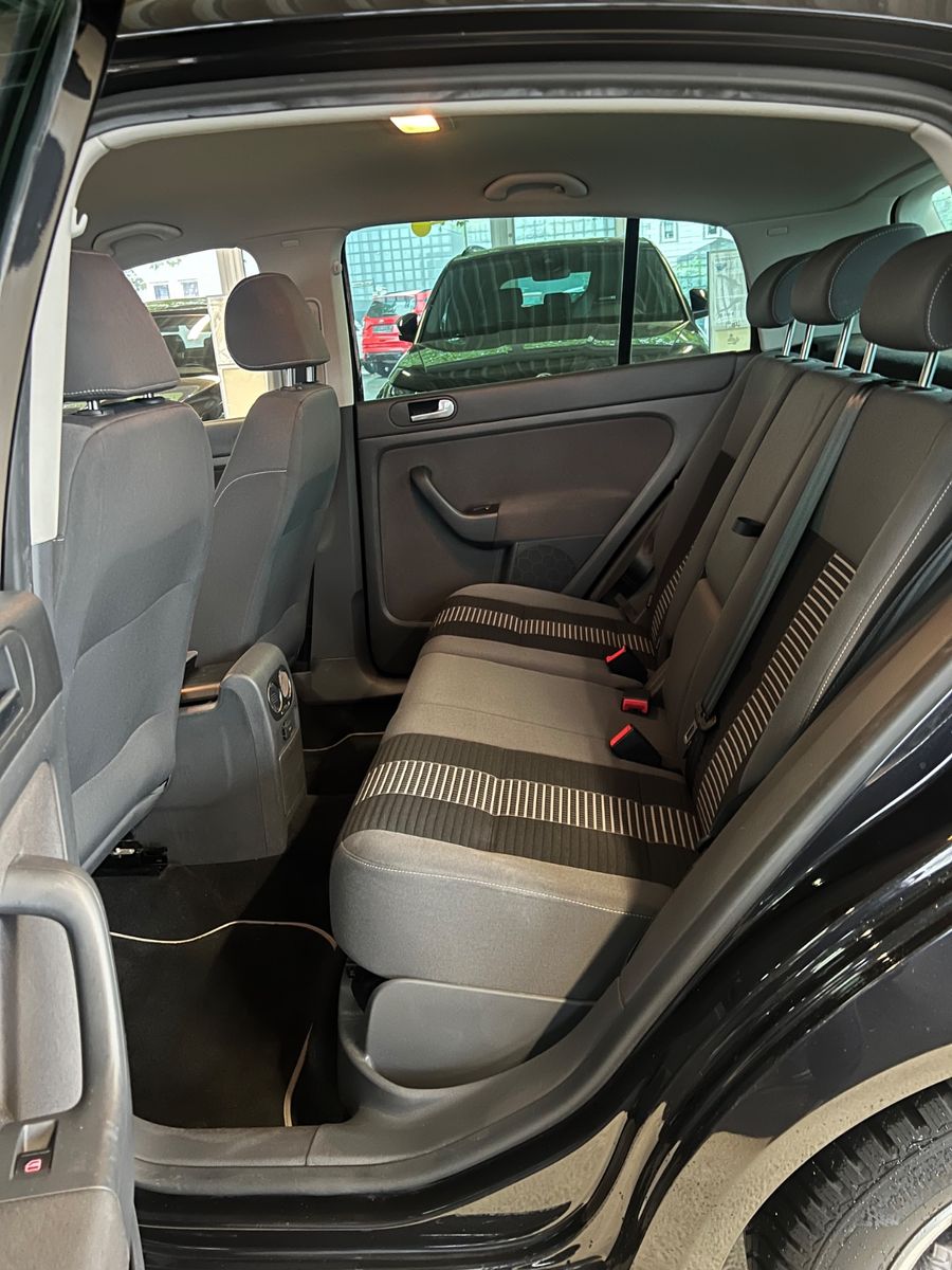 Fahrzeugabbildung Volkswagen Golf Plus V United *1.HAND*SCHECKHEFTGEPFLEGT*