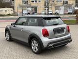MINI COOPER*AUTOMATIK*CARPLAY*wenig KM* - silberne MINI Cooper
