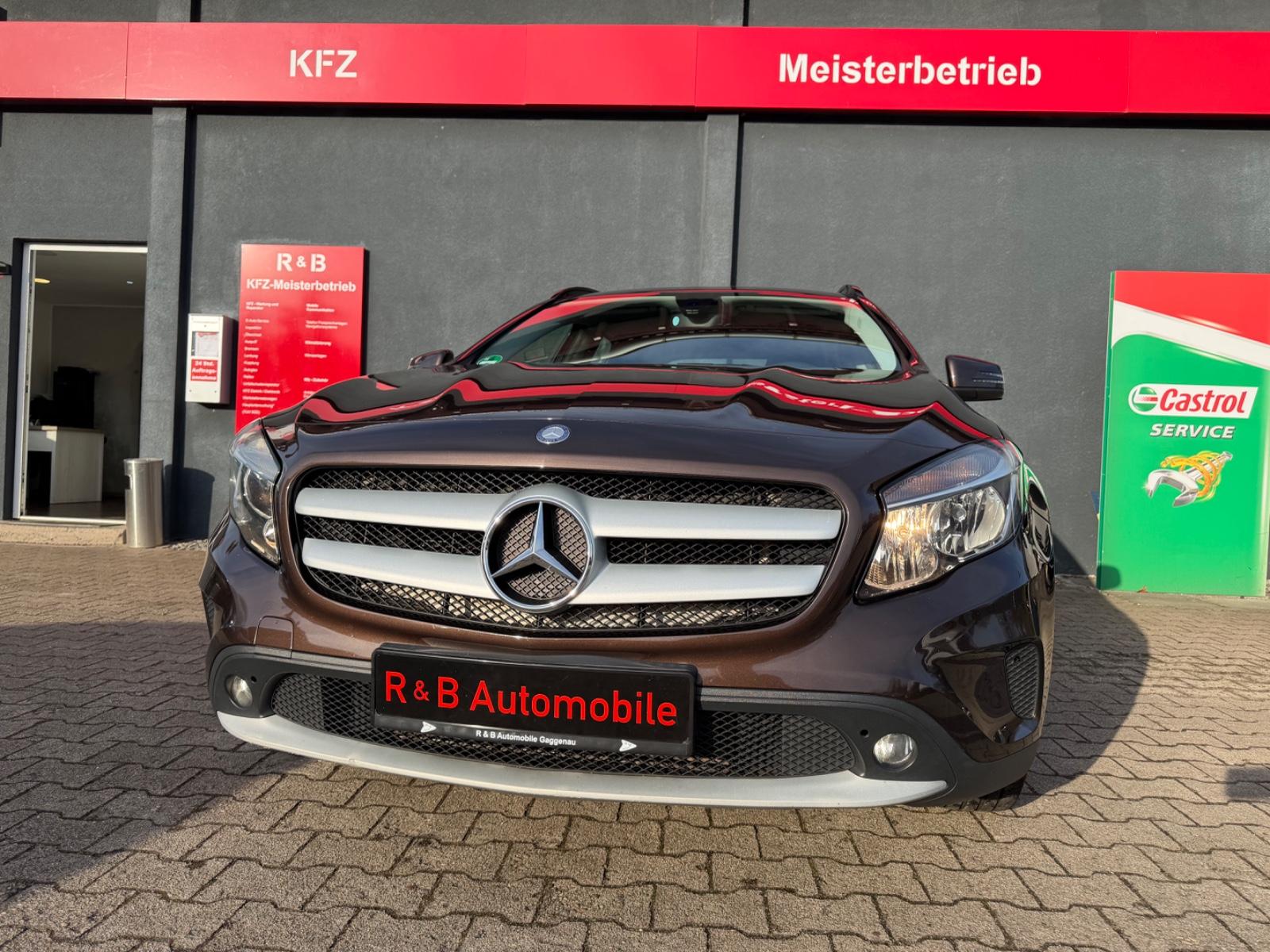 Mercedes-Benz GLA 220 CDI / d 4Matic*RFK*Fahrassistenz-System