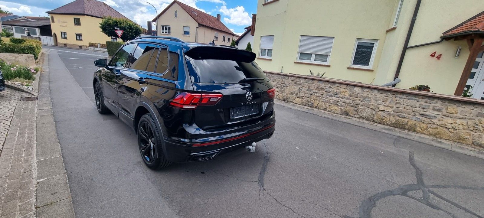 Volkswagen Tiguan 2.0 TSI R-Line 4Motion Black & Style imagem 2