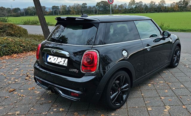 MINI Cooper S - HarmanKardon - 12fach bereift