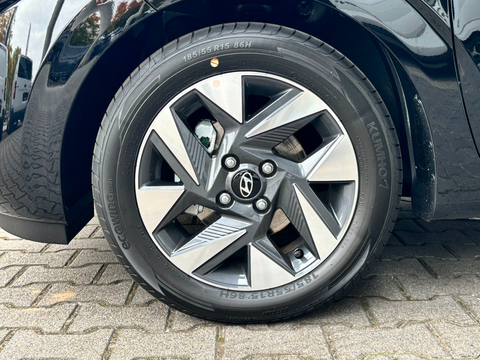 Fahrzeugabbildung Hyundai i10 1.0 63PS Trend Navi/Kamera/SHZ !