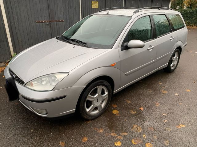 Ford Focus Turnier Ghia 1.6i TÜV/AU 11/26 Klima...