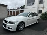BMW 3 Touring 318i/M sportpaket/pano/ahk/pdc - BMW 318 aus 2009: Kombi, 318i