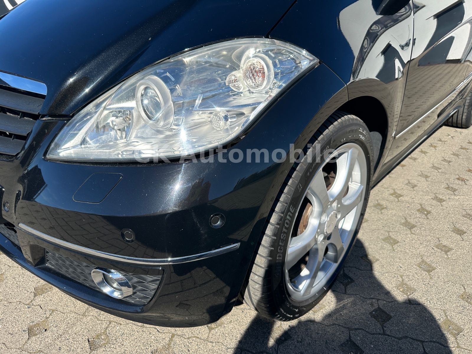 Fahrzeugabbildung Mercedes-Benz A 200 Avantgarde Special Edition/Automatik/Navi