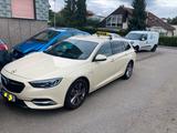 Opel Insignia 2.0 Diesel 125kW Business Ed Aut Sp... - : Taxi, Privatanbieter