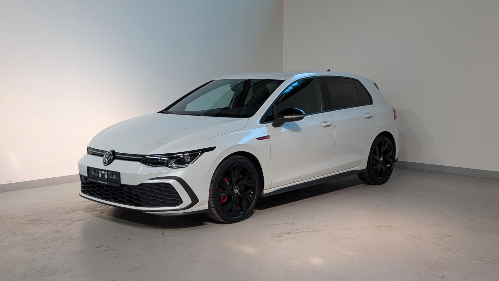 Volkswagen Golf VIII Lim. GTI MATRIX-BLACKSTYLE-KAM-BUSINES
