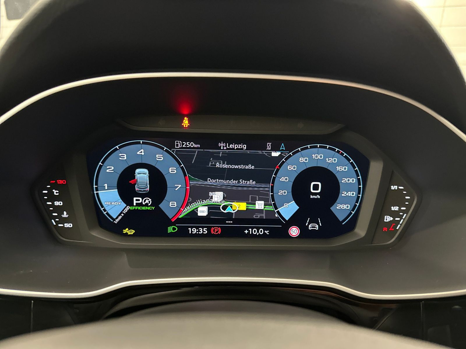 Audi Q3 - Bild 12