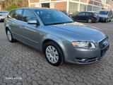 Audi A4 Avant 2.7 TDI Automatik Leder Xenon - Audi A4 mit Diesel-Antrieb: Kombi, Automatik, 2.7