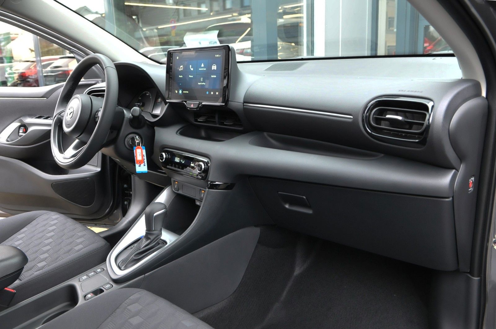 Mazda 2 Hybrid - Bild 32