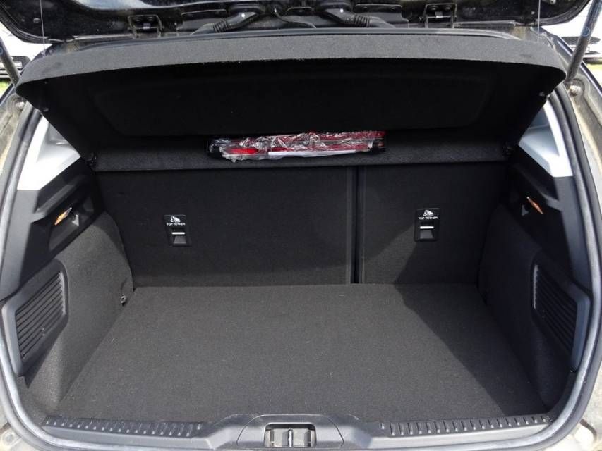 Fahrzeugabbildung Ford FOCUS Cool & Connect 1,0 EcoBoost S/S