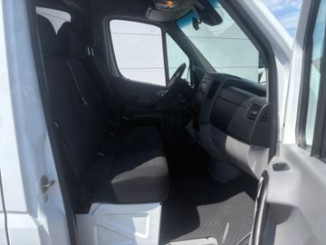 Fahrzeugabbildung Mercedes-Benz Sprinter II Kasten 316 CDI Aut. AHK Klima