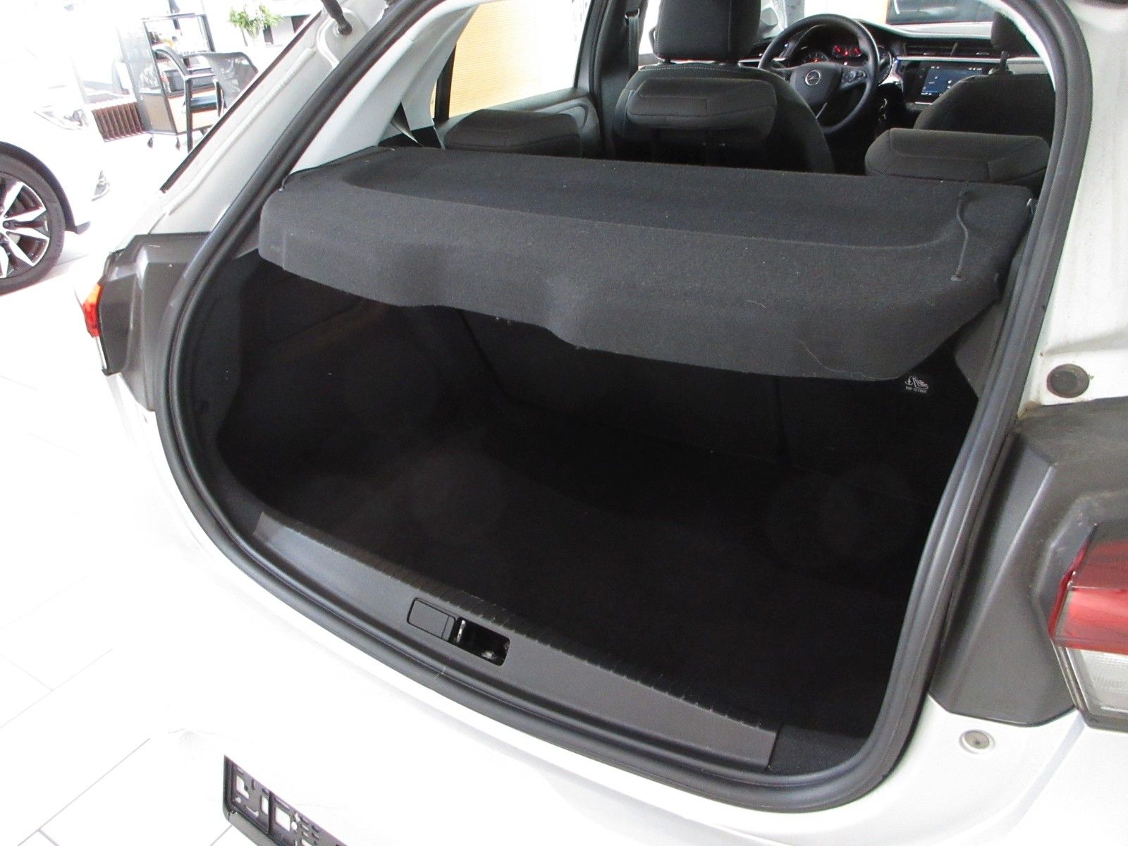 Fahrzeugabbildung Opel Corsa F Edition 1.5D NAVI/PDC/ALU/DAB+/TEMPO