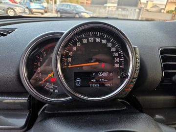 MINI Cooper Clubman - 11