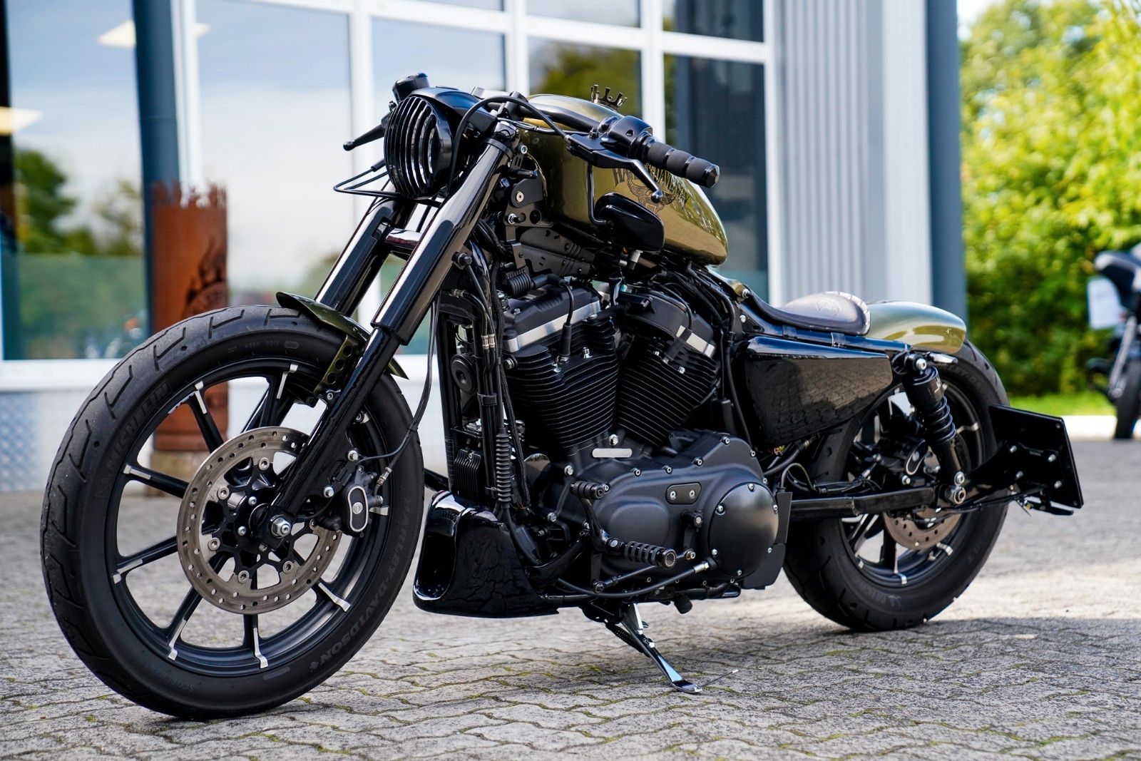 Fahrzeugabbildung Harley-Davidson SPORTSTER XL883N IRON - Jekill - Kurzes Heck -