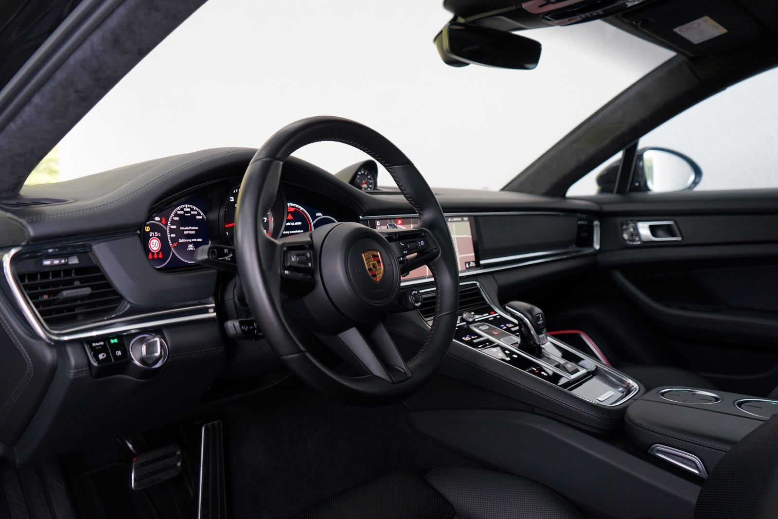 Porsche Panamera Turbo S Sport Turismo/Black/Approved foto 24