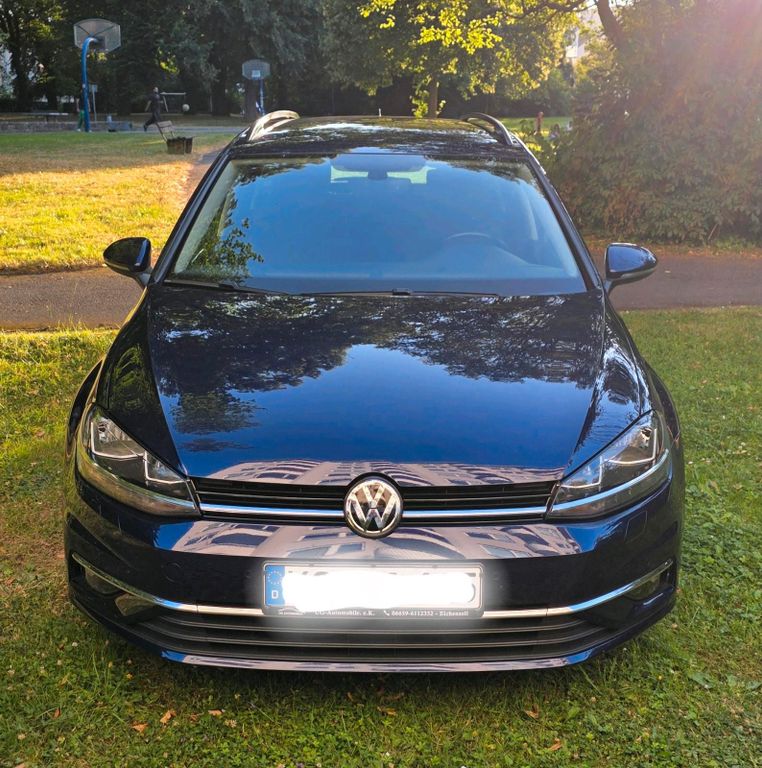 Image of Volkswagen Golf