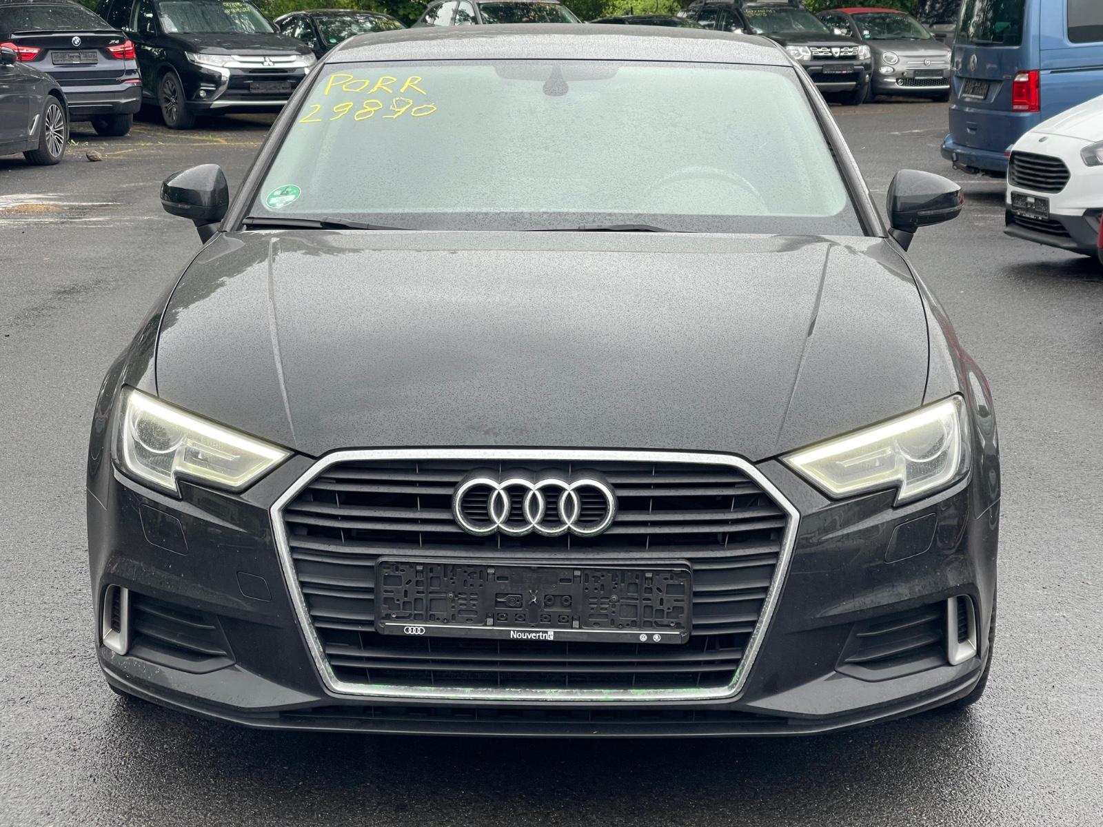 Audi A3 Limousine - XENON - GLÜHKERZEN LAMPE !!!!!!